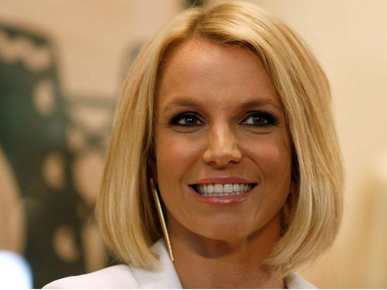'I'M NOT GONNA BE PERFORMING' Britney Spears won't sing while her father controls career