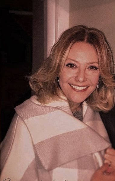 benimaydam's tweet photo. @aydaaksel ayne benim için doğmuş gibi, ne güzellik böyle akilim gidiyor😍😭 @aydaaksel nereden böyle güzelsiniz canimin parçasi?😍 https://t.co/8QcXsrR6Pm