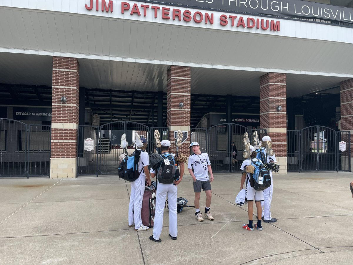 Waiting for the gates to open. #OEB