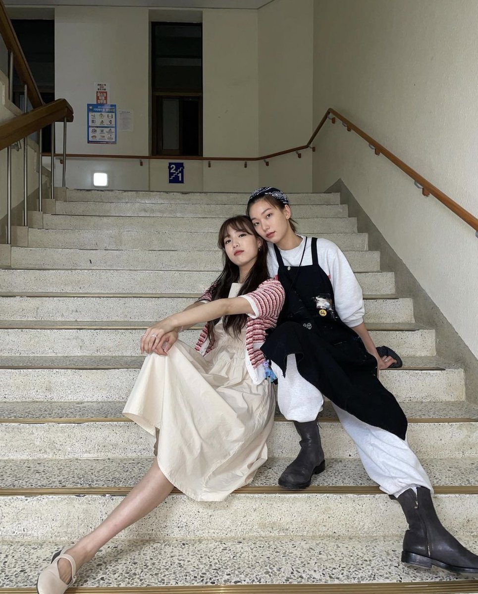 คู่นี้น่ารักมาก ชั้นเขินมากกกก เคมีดีมาก