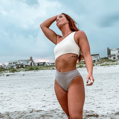 LibbyRickard's tweet photo. #NewProfilePic https://t.co/P9392pe7OH