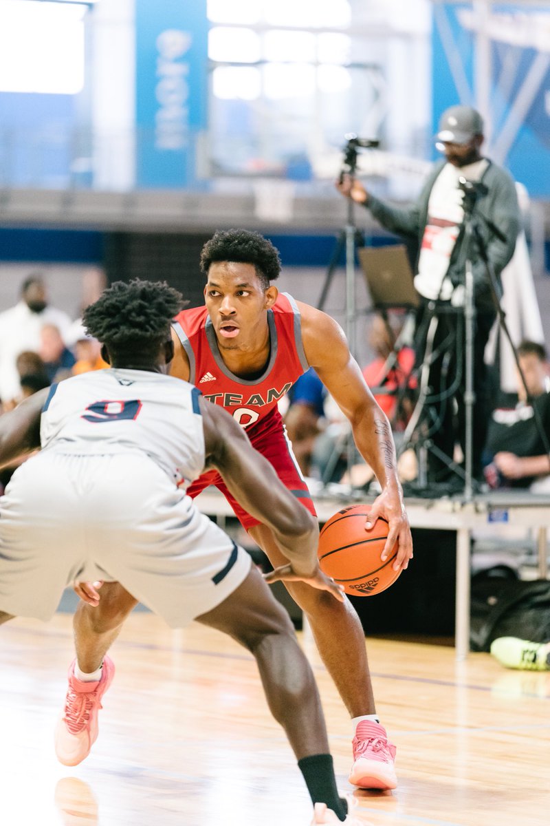 PaulBiancardi's tweet photo. Day 2 #3SSB This group was tough.
Collin Chandler 22’
Keyonte George 
MJ Rice 
Collin Smith 
Riley Kugel 
Quinton Webb 
Langston Reynolds 
Ven-Allen Lubin
Denzel Aberdeen
Reed Sheppard 23’
 A. Boateng  24’
Jayden Williams 
Dashun Spence  
Cooper Koch 
Somto Cyril ‘
Koa Peat  25’ https://t.co/Vz1sivyAeO
