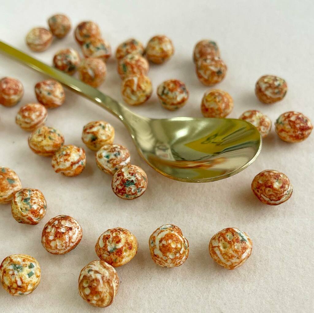 ssmallidea's tweet photo. Some Kuzhi Paniyaram in making. New magnet dropping soon…
#smallidea #smallideabyshirali #kuzhipaniyaram #miniaturefood #indianfood #workinprogress #magnetcollection #magnetcollector #magnetforfridge #fridgemagnets #miniature #clayfood #fauxfood #fa… https://t.co/kL18XViTlh https://t.co/jjOxEQC84i