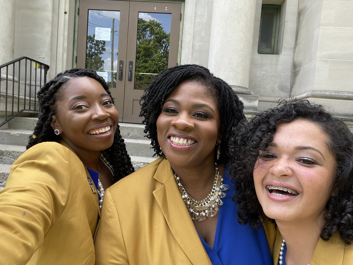 _telor_'s tweet photo. if you’re not ready to celebrate centennial in THE indianapolis, indiana 

i don’t know what to tell you https://t.co/2LP8GW2Jfo