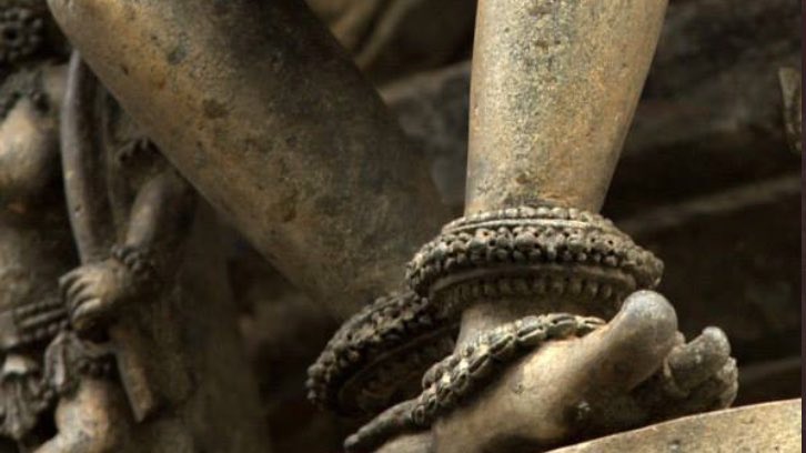 swamin400's tweet photo. #Foot tapping : Belur #Karnataka #IncredibleIndia @incredibleindia
#photography #art #culture #sculpture #dance #stone #architecture #hoysala #DekhoApnaDesh #lpmi #natgeo #beautiful #heritage https://t.co/rO5ZDTMAHK