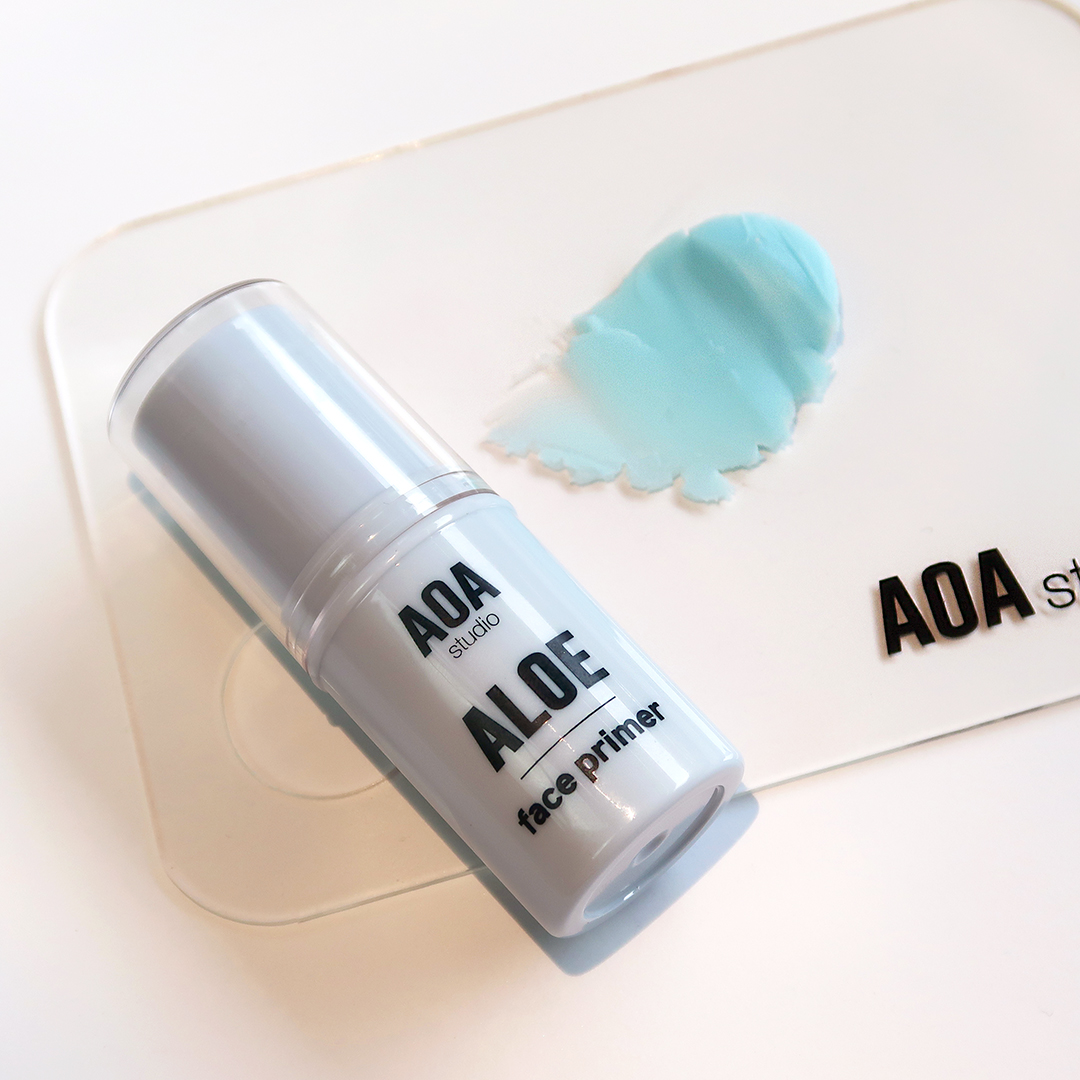 shopmissa's tweet photo. Keep your make up on and tight with our AOA #PrimerStick! Just $1! ๐ธ https://t.co/O8GqqSXQl0