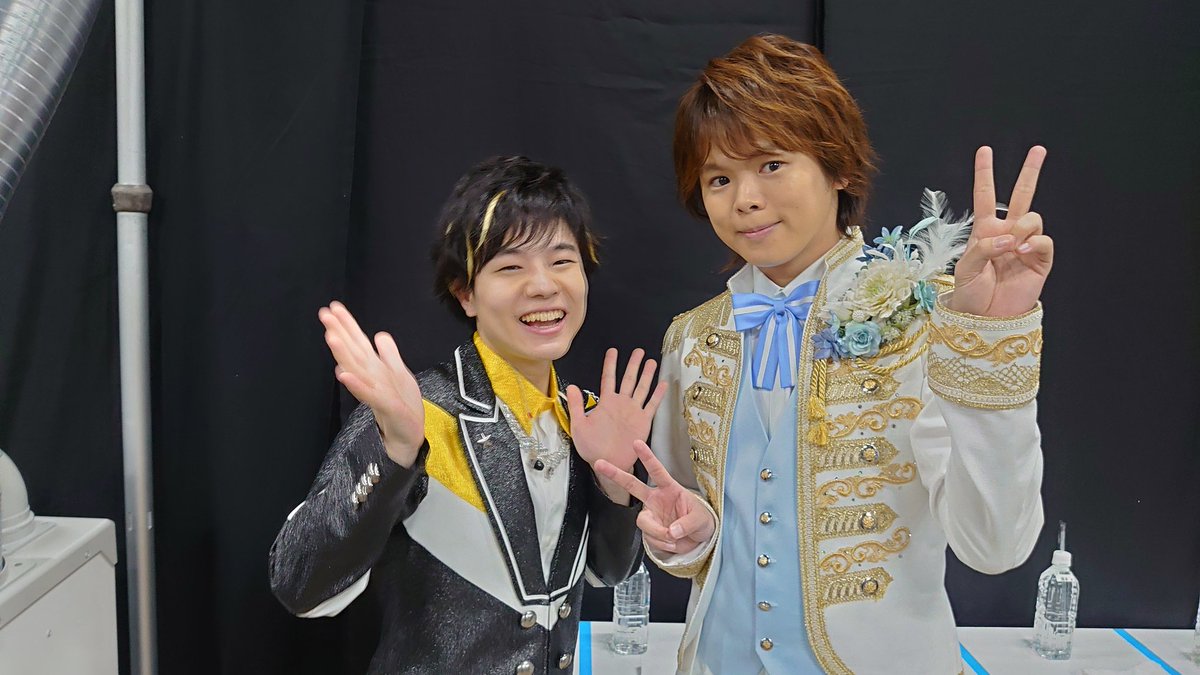 新田 杏樹 村瀬さんとパシャリ めちゃくちゃ可愛いお声でした スタステ あんスタ 新田 杏樹 村瀬さんとパシャリ めちゃくちゃ可愛いお声でした スタステ あんスタ