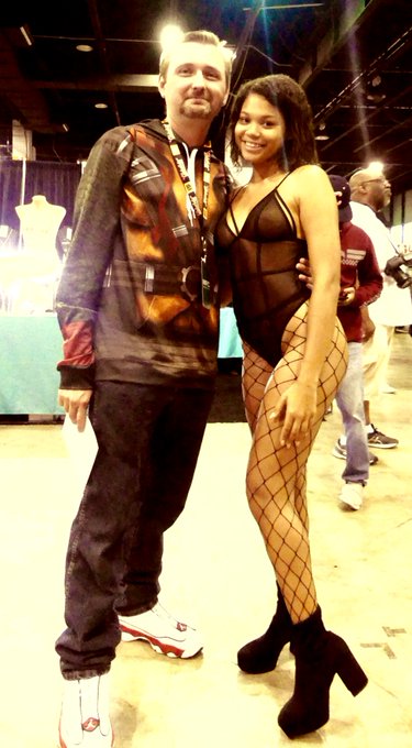 @1CheeksForWeeks what a pleasant surprise to see you at @EXXXOTICA https://t.co/wSnGcXnnz0<a class="tags" target="_blank" title="On Twitter" href="/?out=eyJ0eXAiOiJKV1QiLCJhbGciOiJIUzUxMiJ9.eyJpYXQiOjE3MjI3NjI1NDYsImlzcyI6InR3cG9ybnN0YXJzLmNvbSIsIm5iZiI6MTcyMjc2MjU0NiwiZXhwIjoxNzU0Mjk4NTQ2LCJyZWRpcmVjdF91cmwiOiJodHRwczovL3R3aXR0ZXIuY29tLzFDaGVla3NGb3JXZWVrcyJ9.6uyOe9cIGhb4rrwSaKByU0FdlbafYao27ibXZzFb57mO_K_P21CvB9yIzCkDZHMu4w-KzVhvafVhcnt2nX_VWw">@1CheeksForWeeks</a>