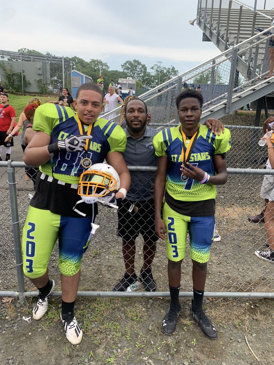 Coach Borders tweet media