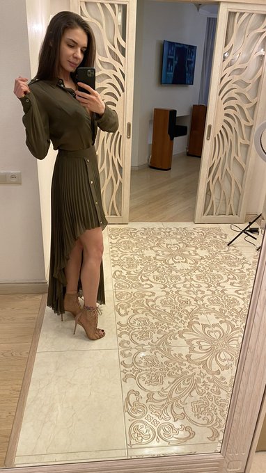 With bra or without?😜 https://t.co/kiC3xrZuml<a href="/tag/fitness"class="tags"><span>#fitness</span></a><a href="/tag/abs"class="tags"><span>#abs</span></a><a href="/tag/fitgirl"class="tags"><span>#fitgirl</span></a><a href="/tag/barcelona"class="tags"><span>#barcelona</span></a><a href="/tag/topless"class="tags"><span>#topless</span></a><a href="/tag/bodygoals"class="tags"><span>#bodygoals</span></a>