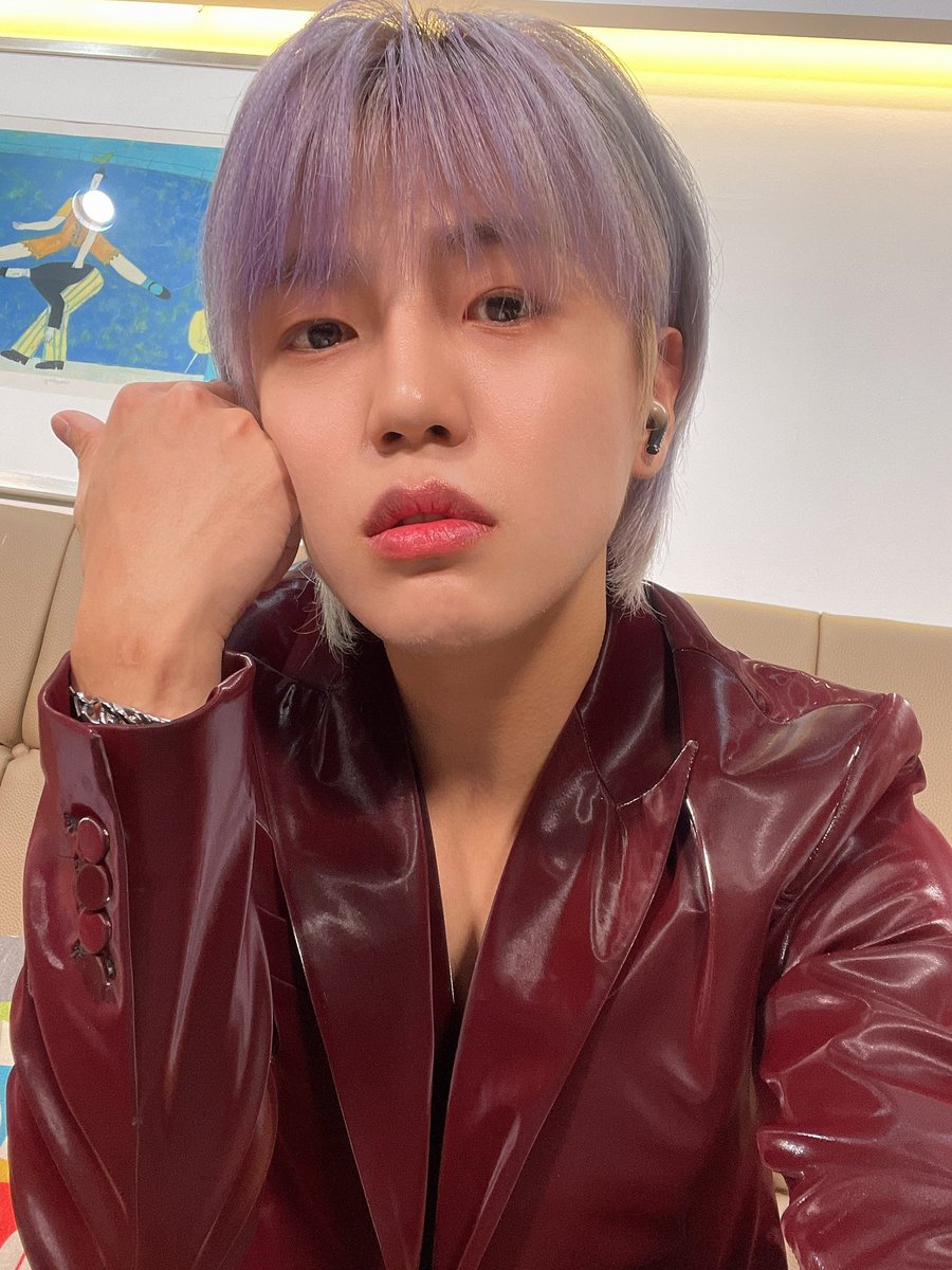 aceturkey7's tweet photo. @official_ACE7 [🇹🇷/210718] #ACE_TWT
[#ACE_DONGHUN]

Kahküllerimi kestim😎

#초이스 #에이스 #CHOCE #ACE https://t.co/FJ3SoImUk4