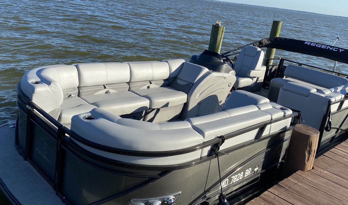 TTfreshgeek's tweet photo. Book today with the premier water company for the DMV area “QUIET BREEZE CHARTERS” ! We Specialize in Boat, Jetski, Tubing, and Private Beach Rental!
Book NOW https://t.co/VevAmmEe80 or text 2024310322 for a quote! https://t.co/DiHkS7v9uh