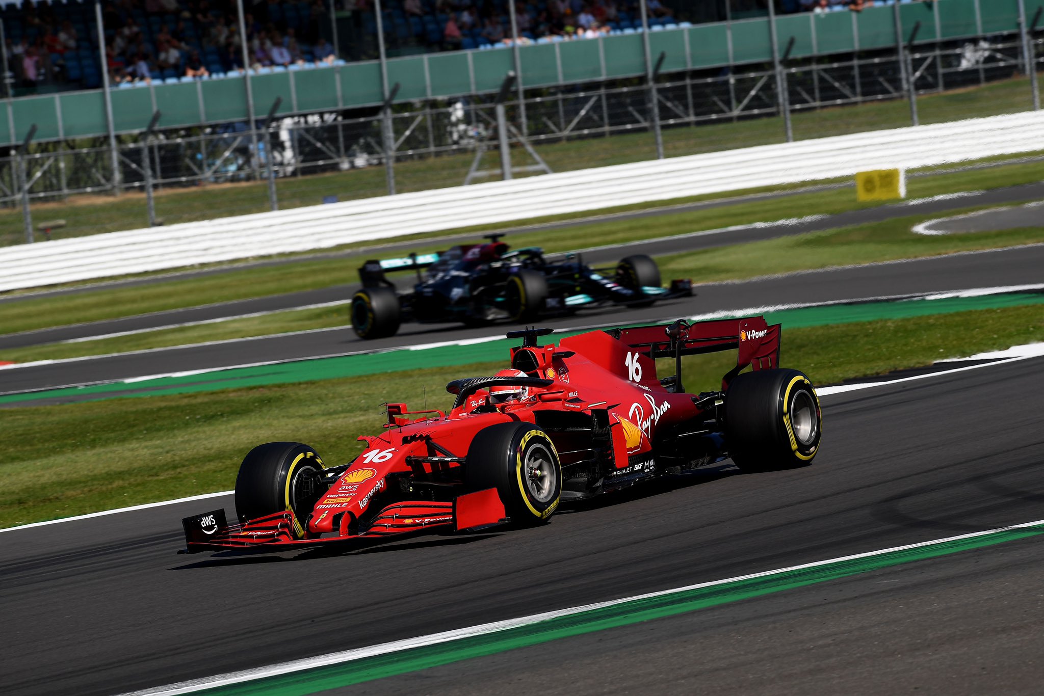 Charles Leclerc, Lewis Hamilton