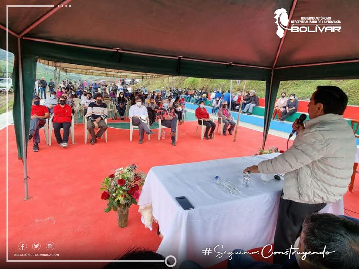 Pref_deBolivar's tweet photo. El GAD Provincial de #Bolívar, a través de su Titular, Dr. Vinicio Coloma Romero, realizó la entrega formal de la cancha de uso múltiple, construida en la comunidad #Guapo de la parroquia Bilován, cantón #SanMiguel; misma que se ejecutó mediante minga

#SeguimosConstruyendo https://t.co/e6QClKsQqm