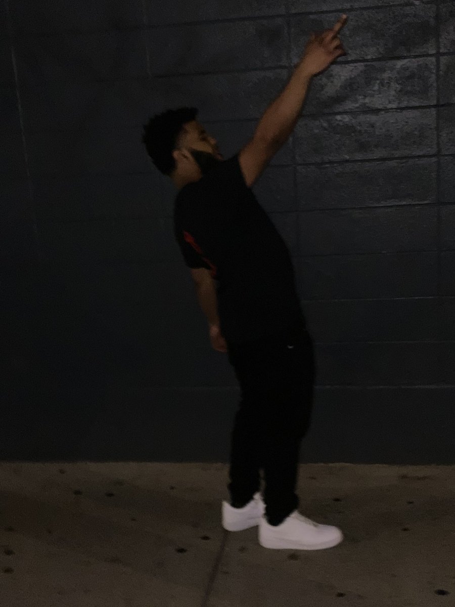 longlivealex69's tweet photo. Did you lie when you said you really for me I just need to know. RR https://t.co/pBTsdwlnfl