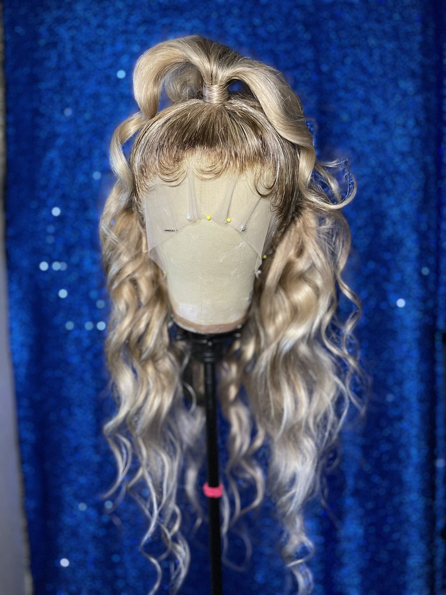 Lucy_Purr_'s tweet photo. Newest commission piece going out dm me for inquiries 🥰 #wigs #humanhair https://t.co/sYeXRAKEQR