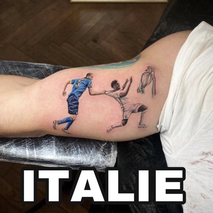 WinamaxSport's tweet photo. À chacun son palmarès, à chacun son tatouage.

🇮🇹🇫🇷🇵🇹🇧🇪 https://t.co/wPWRvgeOVD