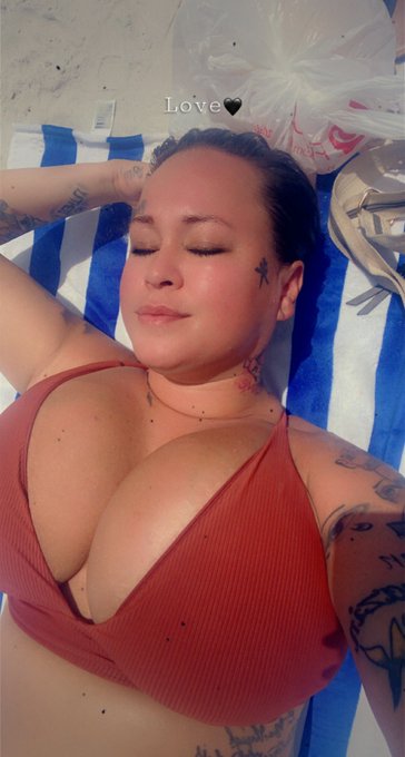 Clearwater beach today !!   Still available to book for a meet or shoot a fan video. Brandytalore1@gmail