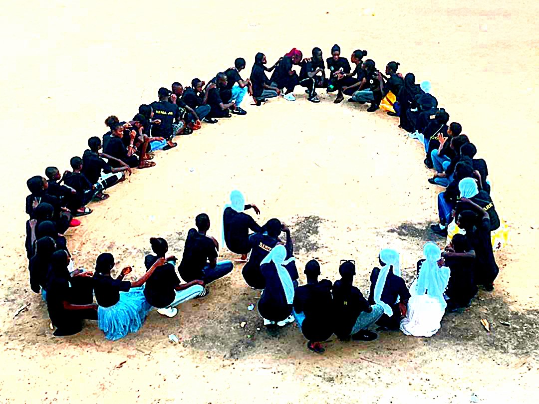 JrLempa's tweet image. The class of 2k21.presentation