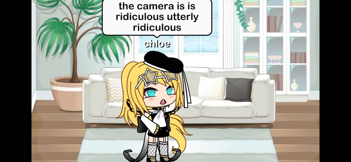 InSaeba's tweet image. CHLOE :)))))