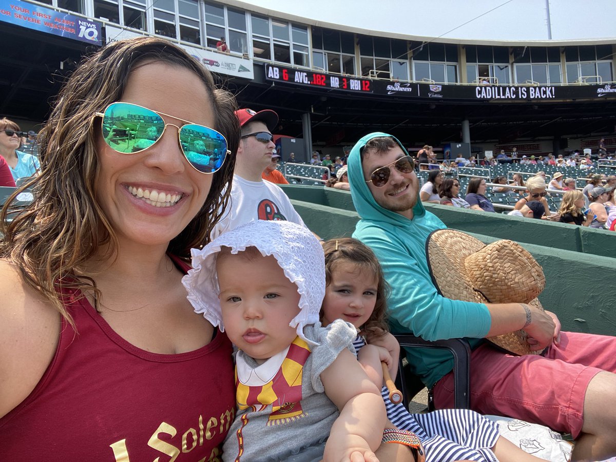SarahSwistak's tweet image. We solemnly swear we are up to no good! #wizardingweekend @LansingLugnuts #babysfirstballgame @jgoldstrass