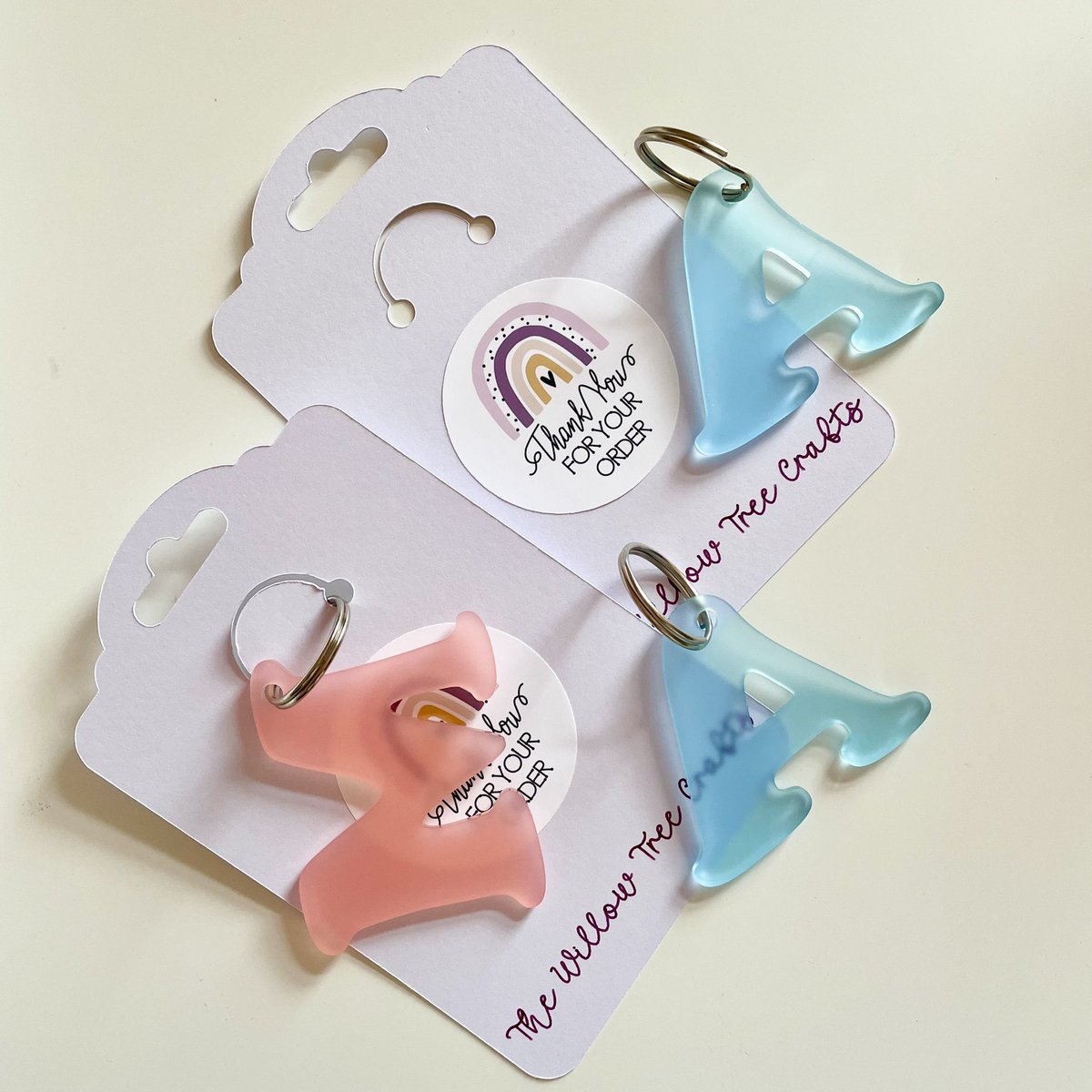 SarahMorton73's tweet image. These frosted acrylic initial key rings 
are Ideal for going back to school so your child can identify their bag quickly 
Available in pink or blue they measure 2 inches in height £3 each or 2 4 £5 
#initialkeychain #backtoschool #personalisedgifts #thewillowtreecrafts #bagcharm