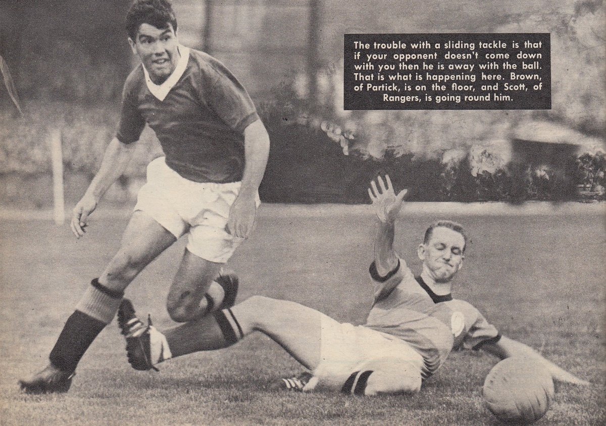 ScotsFootyCards's tweet photo. #AlexScott #Rangers and #SandyBrown #PartickThistle #CharlesBuchansFootballMonthly 1961-11 1 https://t.co/oFKT6P5fio