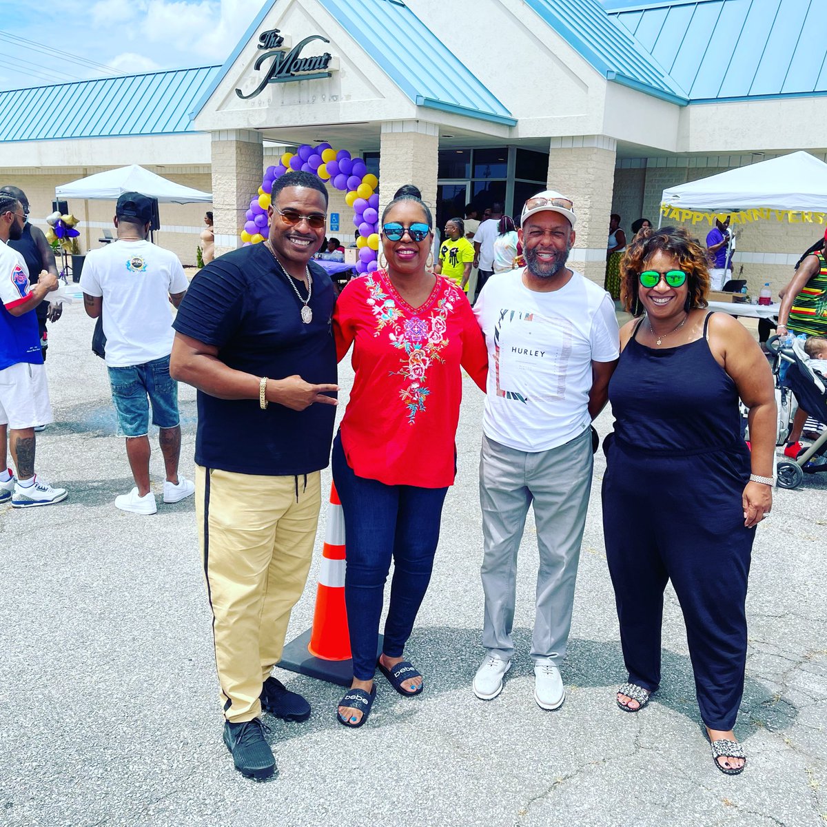 TheMountWB's tweet photo. Celebrating with Pastor Terron and Lady Tasha and The Mount at Virginia Beach 3rd Anniversary Pull-Up!!!!! Congratulations and May God continue to richly increase your territory!!! #onechurchmanylocations #churchissupposedtochangelives @agoodrich11 @Terronmr https://t.co/DfWpgDrYGK