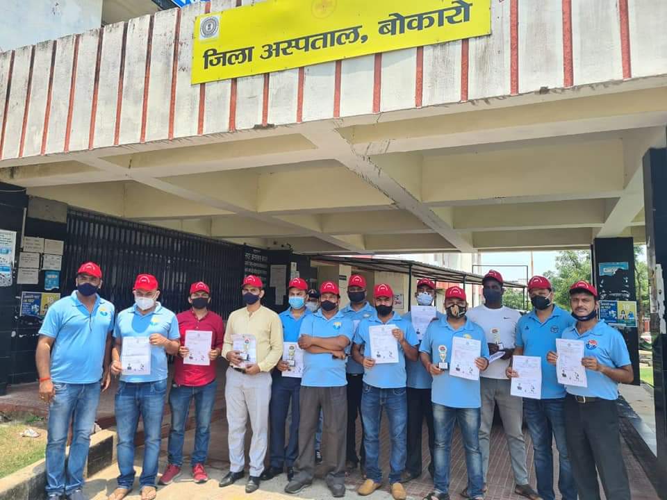 FanATICprashant's tweet image. दिनांक 18/7/21 को #Abpssp बोकारो परिवार द्वारा सदर अस्पताल बोकारो में रक्तदान शिविर का आयोजन किया गया रक्तविर पूर्व सैनिकों को दिल से सलाम। @PMOIndia @narendramodi @JharkhandCMO @HemantSorenJMM @pnsinghdhanbad @BokaroDc @prdjharkhand @JharkhandAids @BloodJharkhand @NHM_JHARKHAND