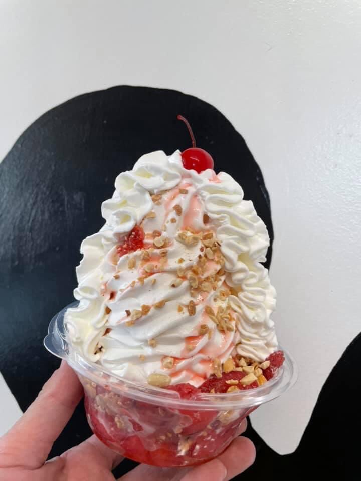 WhippyDip1's tweet photo. We are out of sharks for shark week! Thanks for making it a great week. 🦈 Come enjoy a Special “Sunday” loaded with whip cream and a cherry!! https://t.co/yse2qvDp8y