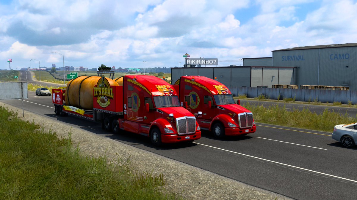 MenSpowd's tweet photo. Delivering @IdahoPotato with my friend @59fpsGamer! 🥔🚚🚛
#HaulingSpuds #IdahoSpudsEvent #TheBigIdahoPotato #BestCommunityEver #IdahoSpuds #ATS #IdahoDLC https://t.co/Fe2NVDQq2X