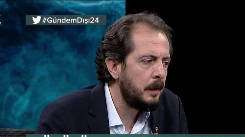 saufelsefe_'s tweet photo. Sakarya Üniversitesi Felsefe Bölümü Öğretim Üyesi Dr. Tanzer Yakar hocamızı kaybetmenin derin hüznü içindeyiz. Hocamızı sevgi ve saygıyla anıyoruz. Ailesine ve yakınlarına sabırlar diliyoruz. https://t.co/OeAQIFhTBn
