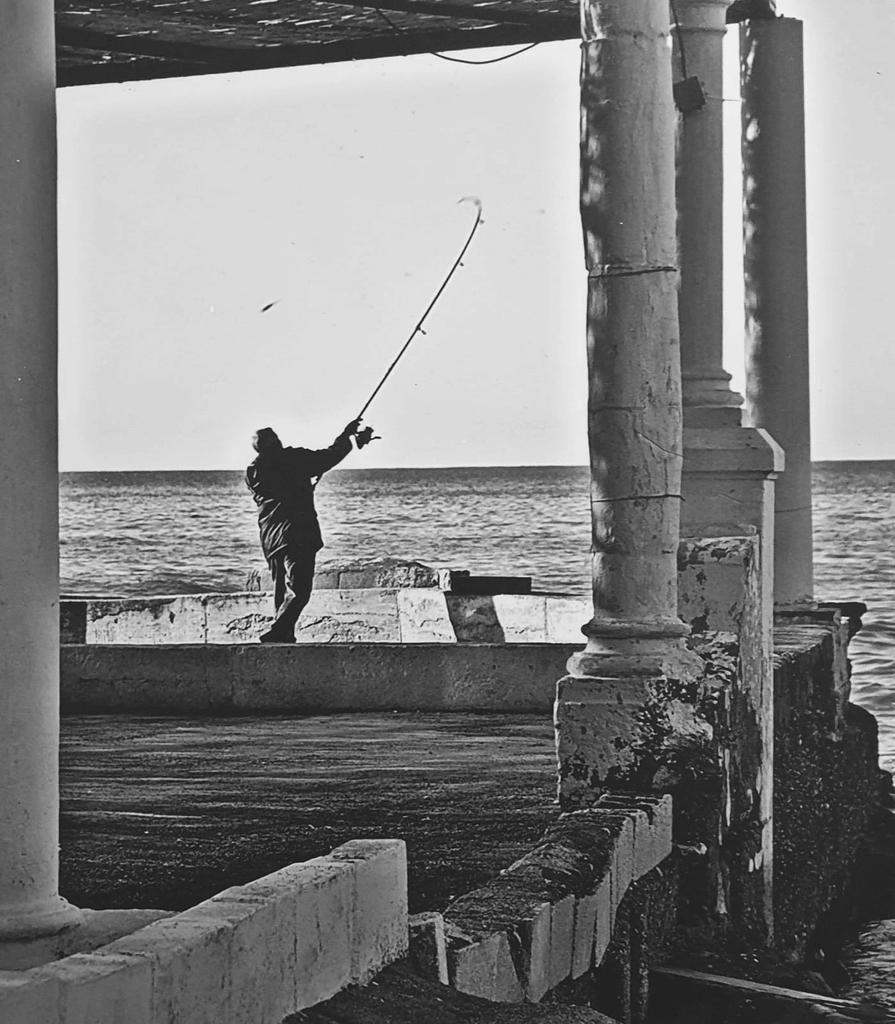 ZSurfcasting's tweet photo. #Pesca #Malaga @elbalnearioMLG https://t.co/dhSKoc27zW