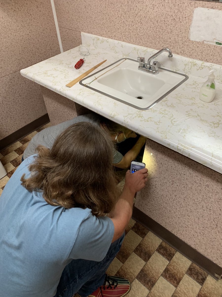 kris10 ledoux tweet media