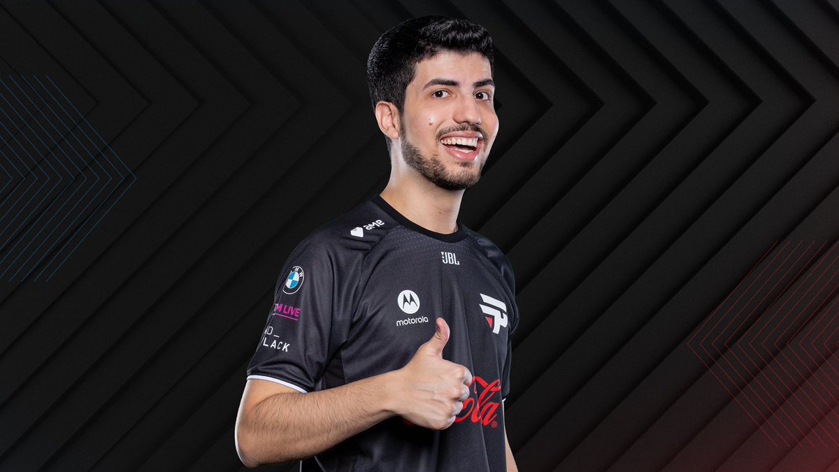 Robs passando pra pedir seu #GOpaiN e para avisar que falta 1 hora!!