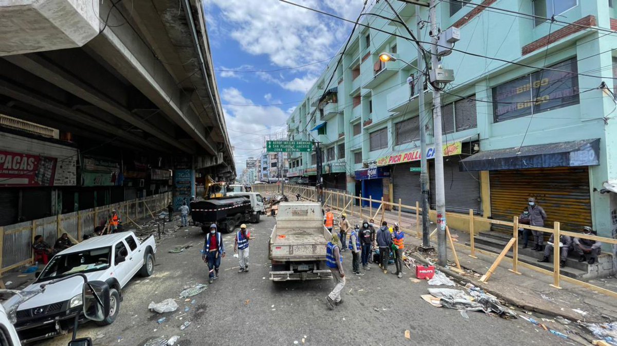 DavidColladoM's tweet photo. Inicia el sueño de la Duarte con París !!! La Fundación Acción, Emprende y Transforma, la cual presido, inicia hoy con fondos privados y con una inversión que llega a los 100 millones de pesos en total, la construcción de la Duarte con París en su primera etapa. https://t.co/DfYbmRRaH7