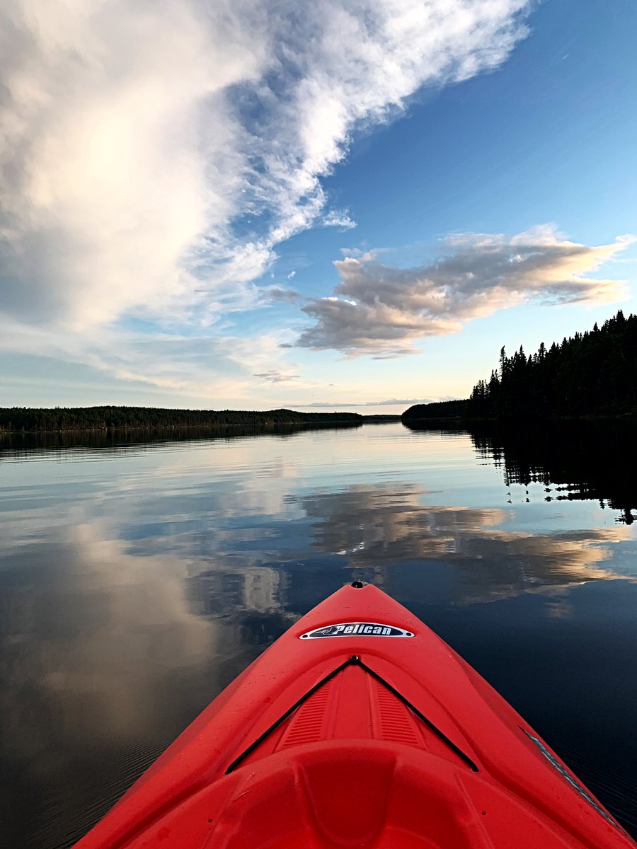 sleepycovetales's tweet photo. Back home after a much needed relaxing wknd at the cabin! It was windy for most of the wknd (thank God kept the flies at bay) but we managed to get a little paddle in last evening #cabinlife #kayak #pondlife #mirrorlike #Raftpond https://t.co/Bi5gO1WZbW