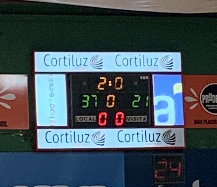 RadioAM_Aguada's tweet photo. Final del primer tiempo: @AguadaFemenino 37 - Trouville Femenino 21. #cuadrangularamistoso https://t.co/epHeAaBAXh