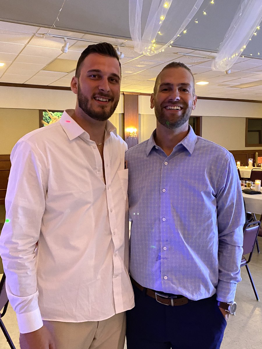 CoachVitzthum's tweet photo. Congratulations to @Bart_Williams09 and his beautiful new wife. Had a blast celebrating with tons of former Lakers but especially these former Laker QB’s. These are the type of guys that make GVSU special. #LakerForALifetime https://t.co/RDhwof7UOs