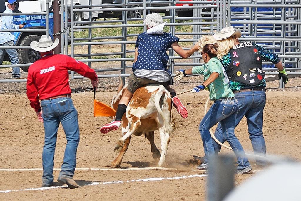 mstrmidnights's tweet photo. #gayrodeo #igra #cgra #rrra @IGRAinc @GayRodeoCO #mrigra https://t.co/wWBYZU5RrB