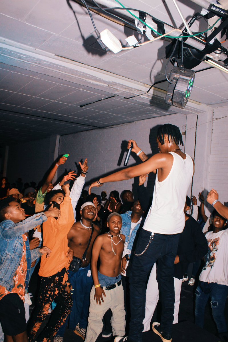 Slxck93's tweet photo. “MOSHPIT ENERGY” -2020 https://t.co/L37faCgCP8