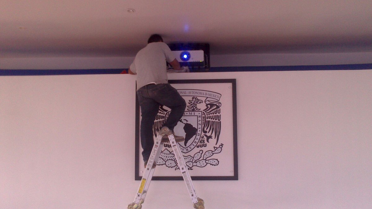 Electricista Plomero tweet media