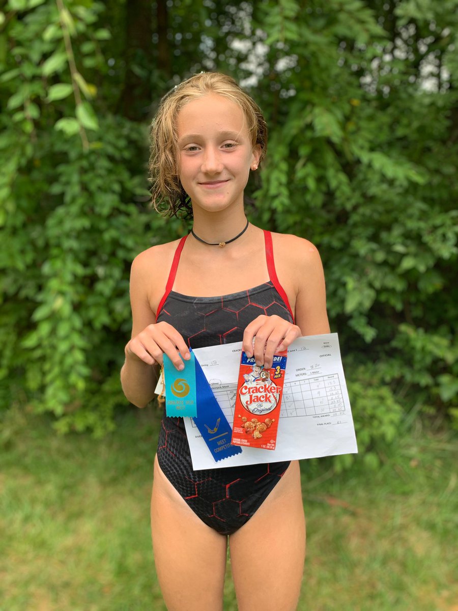 chsrdive's tweet photo. In the 12 year old girl group Eva takes 21st and Allison takes 10th!! 

Crackerjack is also a family affair. Dylan and Eva! https://t.co/WSvM3vxSNq