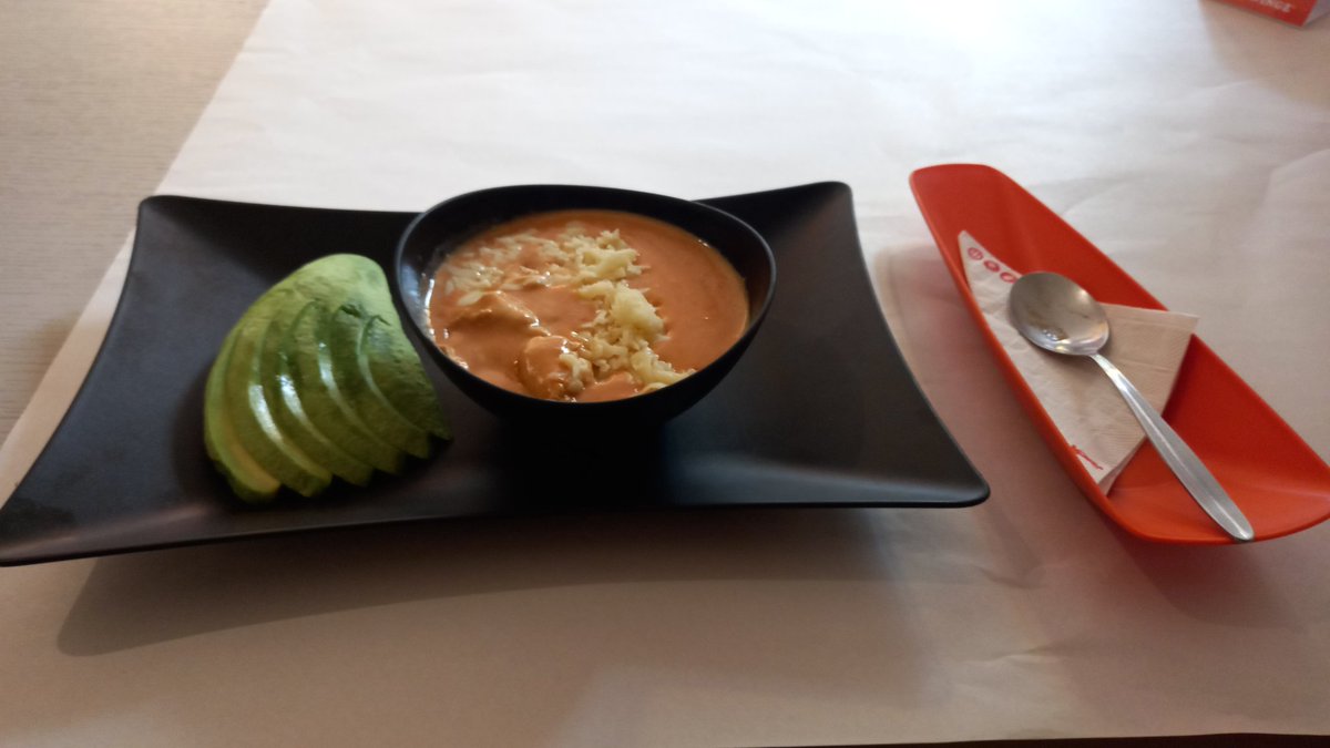 Vos9628's tweet photo. Hablen de esta delicia en @Wingznbeer crema de tomate una delicia 😋  ♡ https://t.co/En3xczHdRW