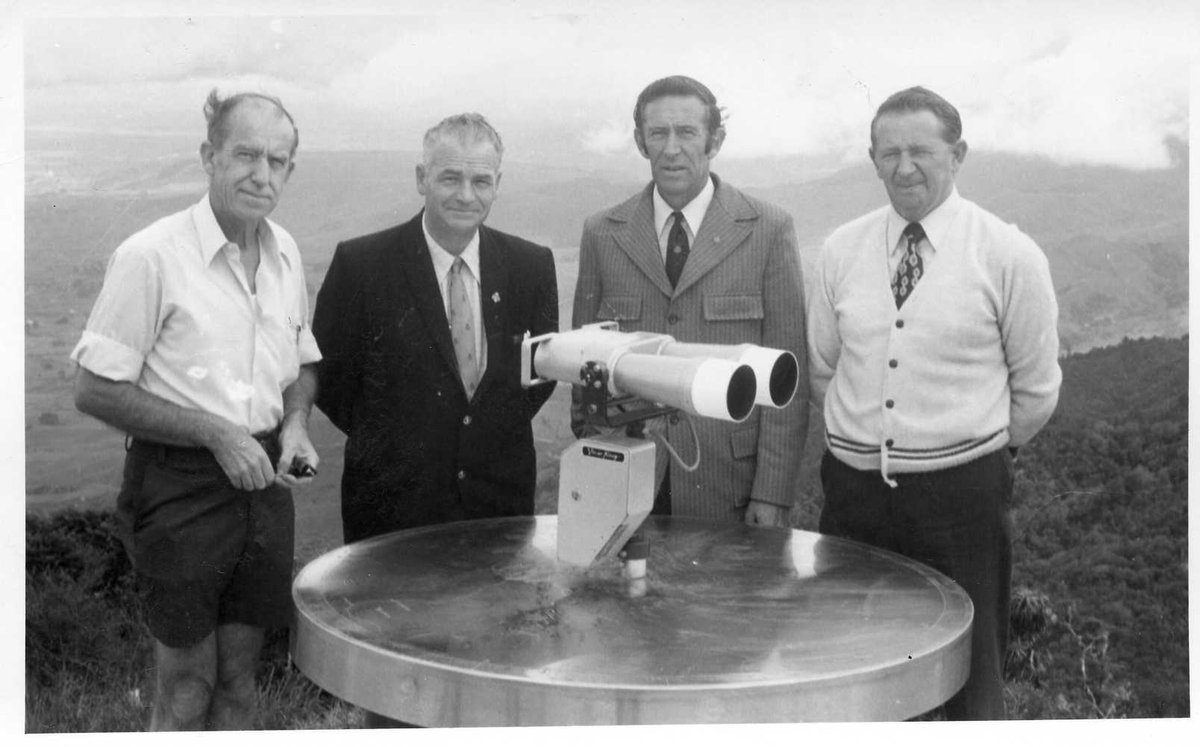 TeArohaMuseum's tweet photo. 1976 'Opening' of the #binoculars on the summit of Mt #TeAroha. Jim Lynam, Cyril Eastwood with two others. Can anyone identify the other two? Where are the binoculars now? #history #Museum #SmallMuseum #maunga #Waikato #NewZealand #MuseumsTogether https://t.co/qsqf8DbEs3