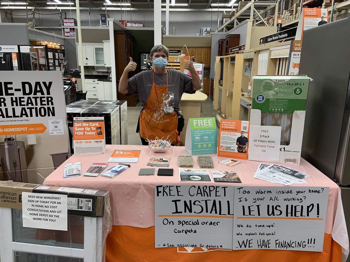 Shelby having fun with our lead event!  <a href="/TheSuzetteJ/">Suzette Johnson</a> <a href="/belford_melissa/">Melissa Beth Belford</a> <a href="/jeffreyTNyberg/">Jeffrey T Nyberg</a> <a href="/HDAChristensen/">Andy Christensen</a> <a href="/gopher006/">Anthony Pacheco</a>