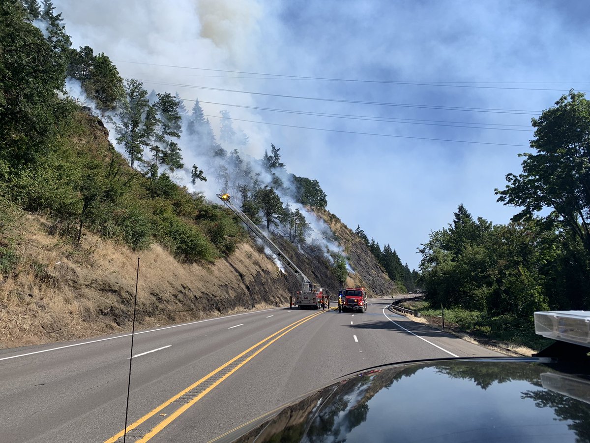 Canby Fire tweet media