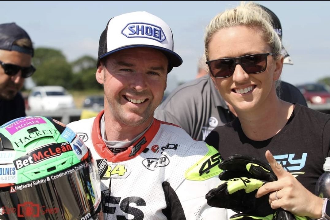 MMcC_Armoy's tweet photo. @weewizard34 
At Bishopscourt https://t.co/GyJjBQihFD