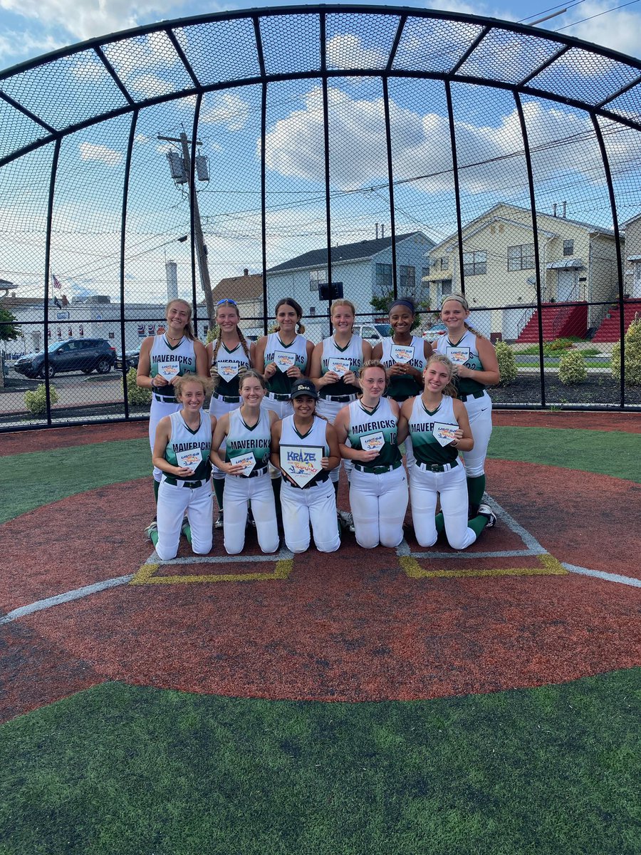 Mavericks Fastpitch tweet media