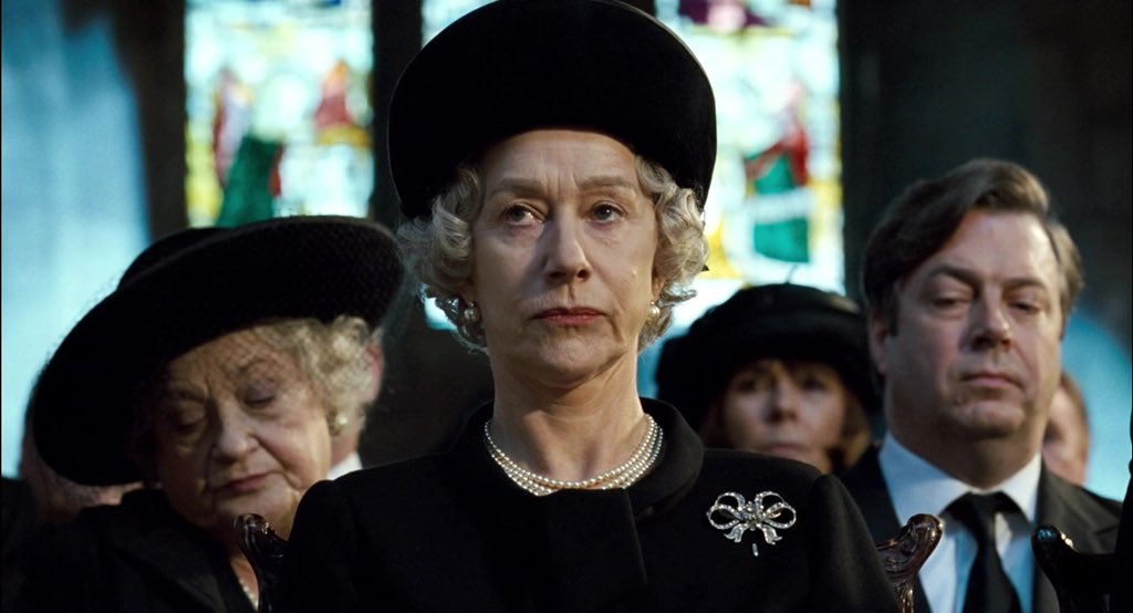 хелен миррен королева 2006. королева фильм 2006. королева фильм 2006 хелен маккрори. The queen с хелен миррен. кто играл королеву елизавету.